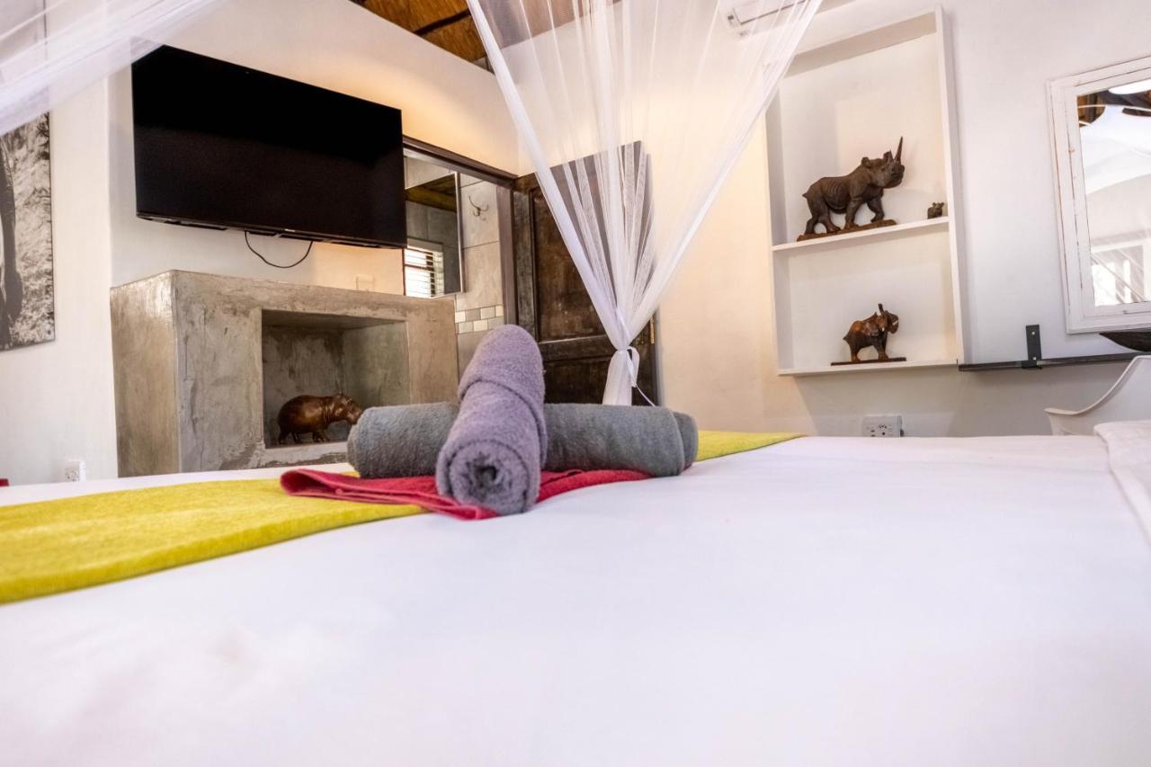 African Sky Villas Marloth Park Esterno foto