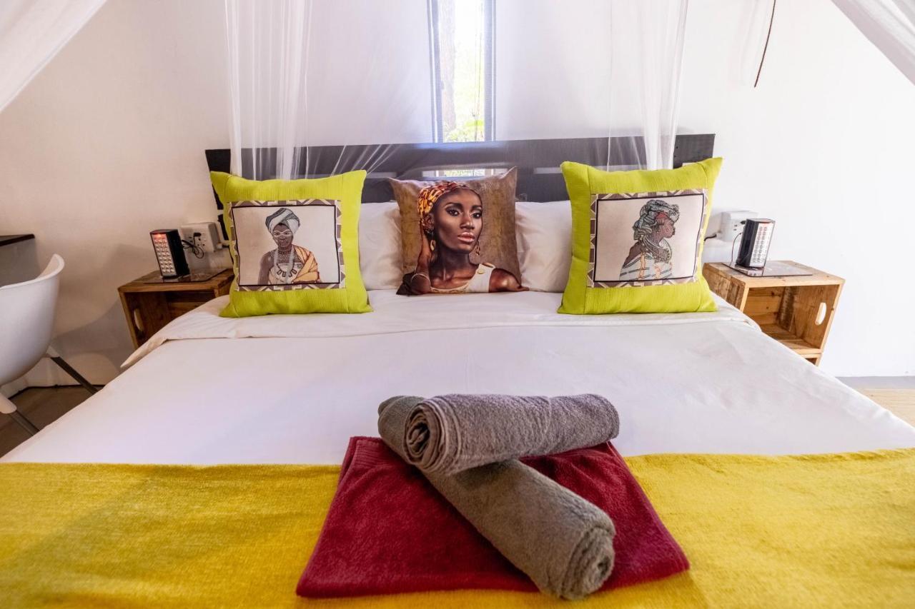 African Sky Villas Marloth Park Esterno foto